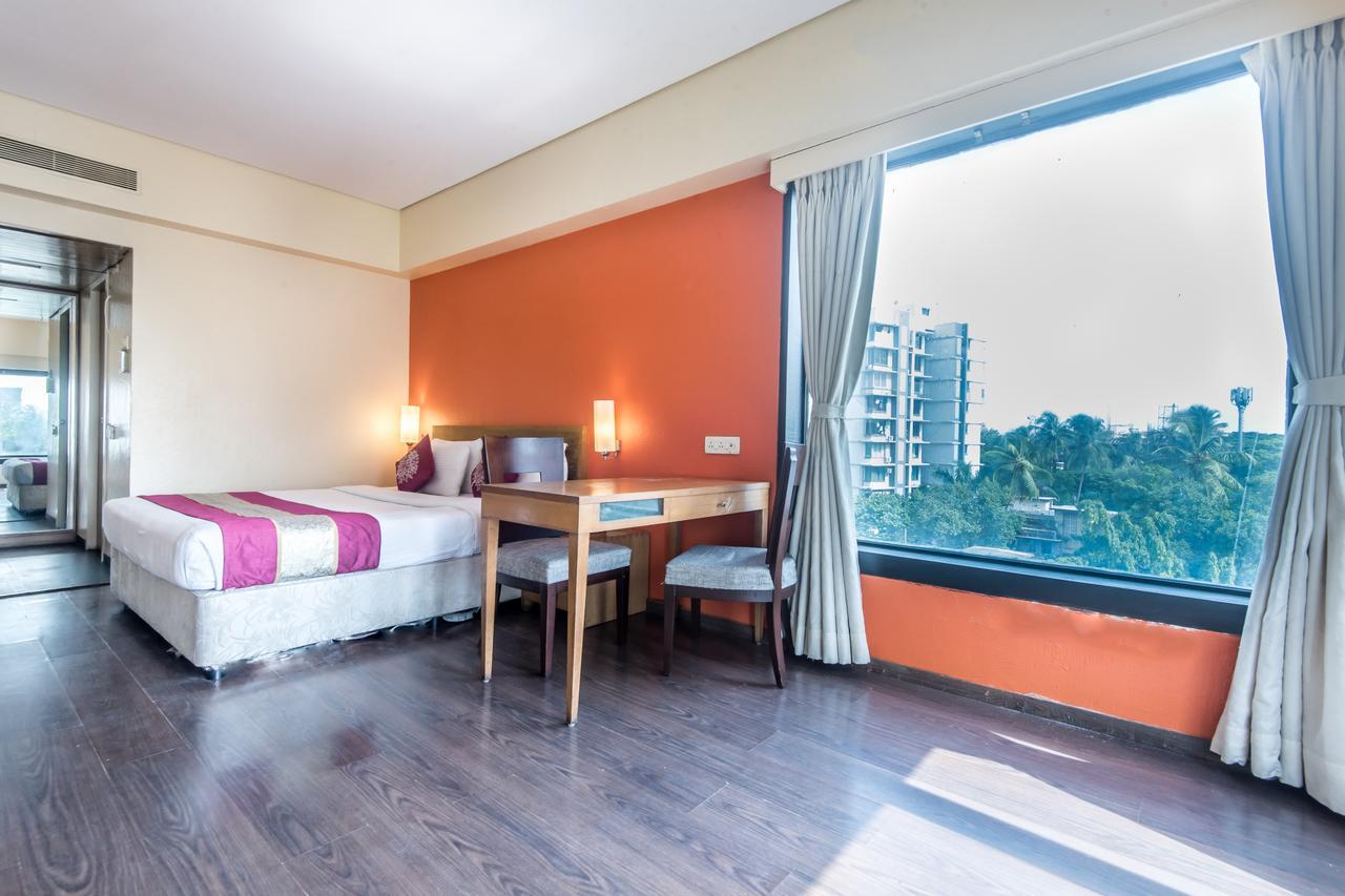 Oyo Flagship 584 Santacruz East Hotel Malad Luaran gambar